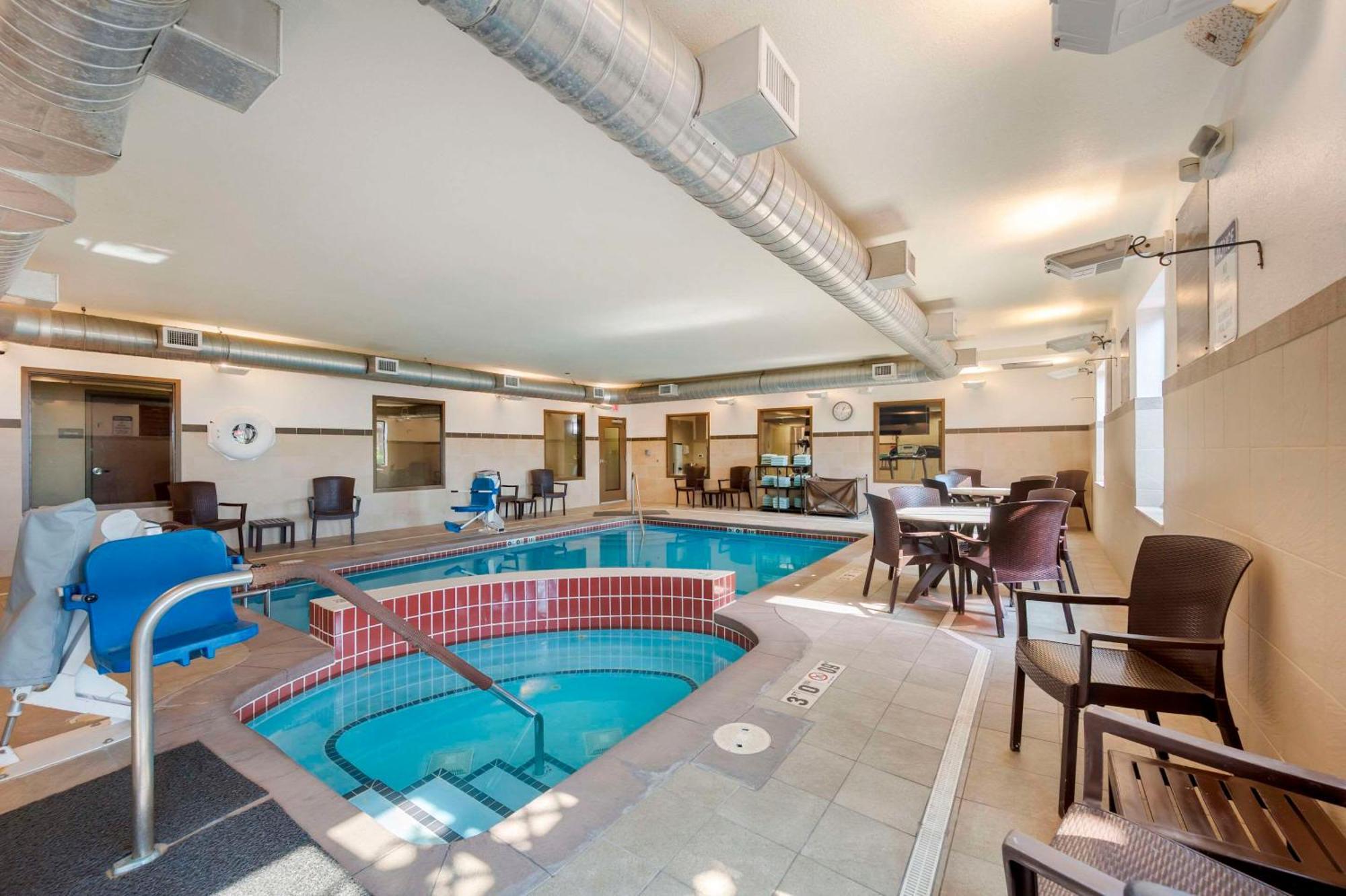 Comfort Inn & Suites Шайенн Экстерьер фото