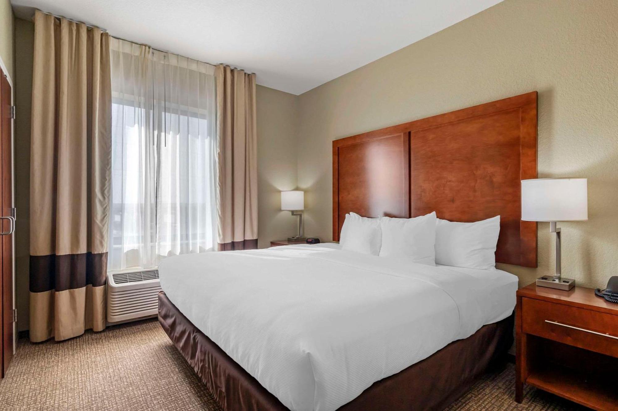 Comfort Inn & Suites Шайенн Экстерьер фото